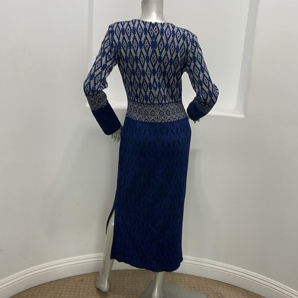 St. John Evening Santana Women Long Sleeve Knit Midi Dress Blue Multi Size 4 - Picture 2 of 12